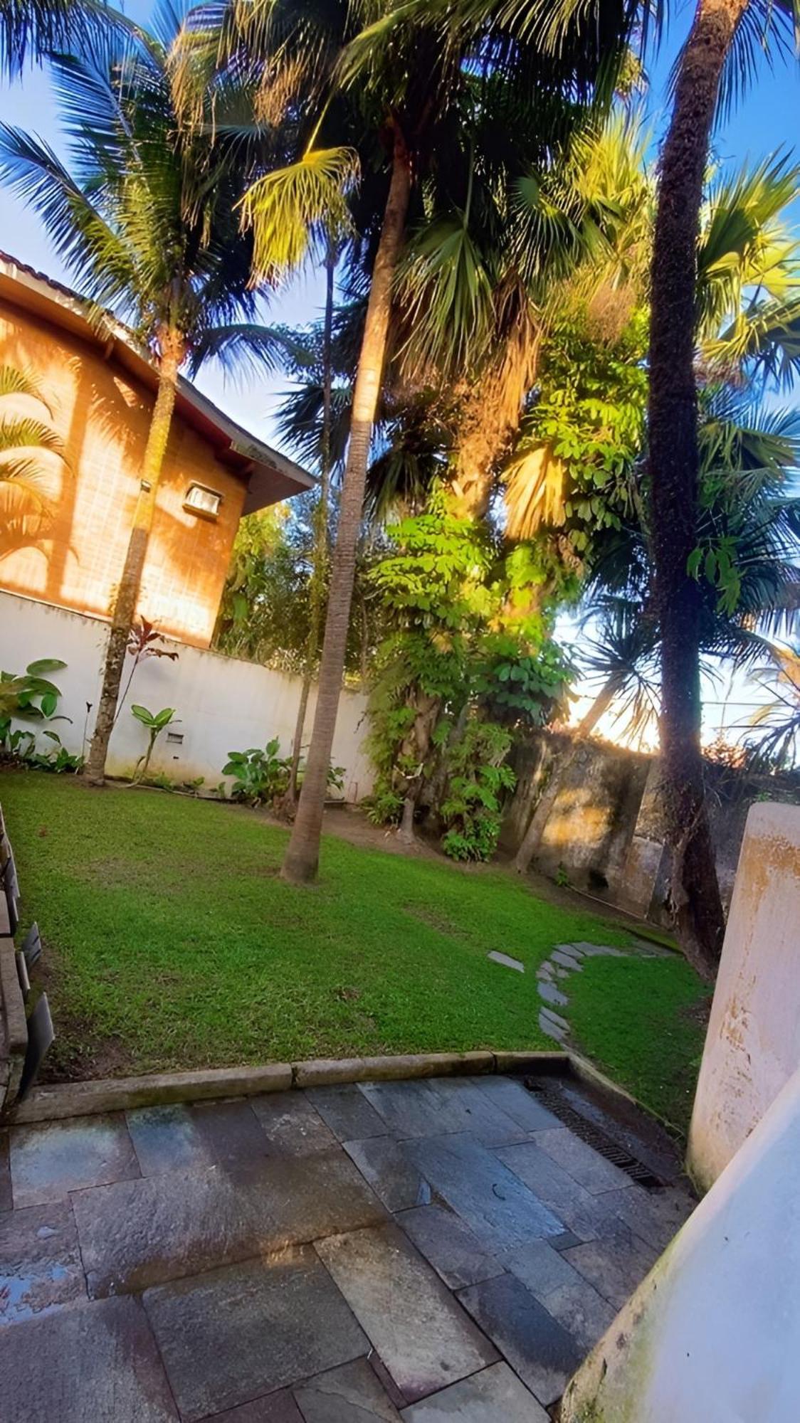 Casarao No Guaruja Com Piscina Villa Bagian luar foto