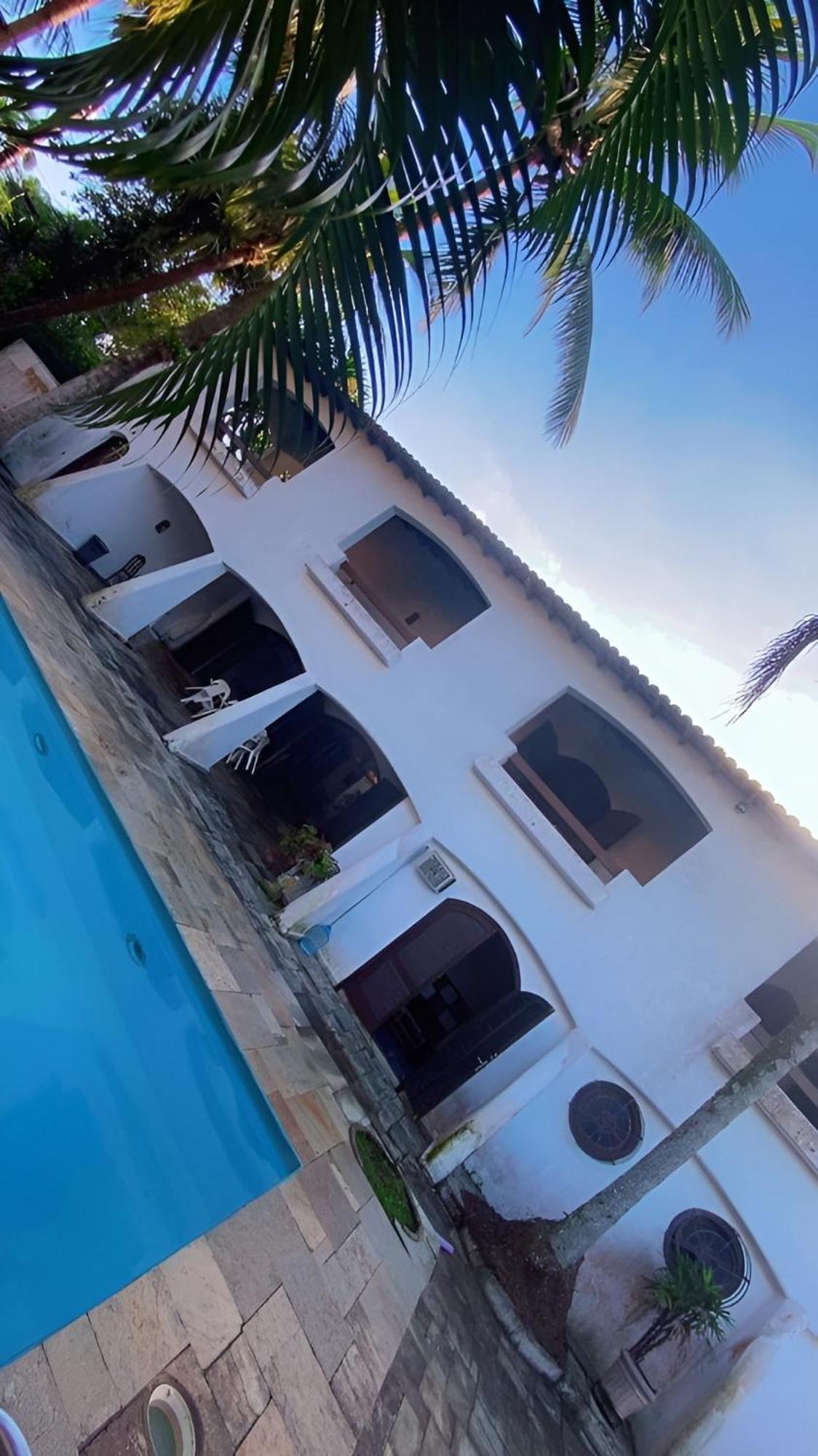Casarao No Guaruja Com Piscina Villa Bagian luar foto