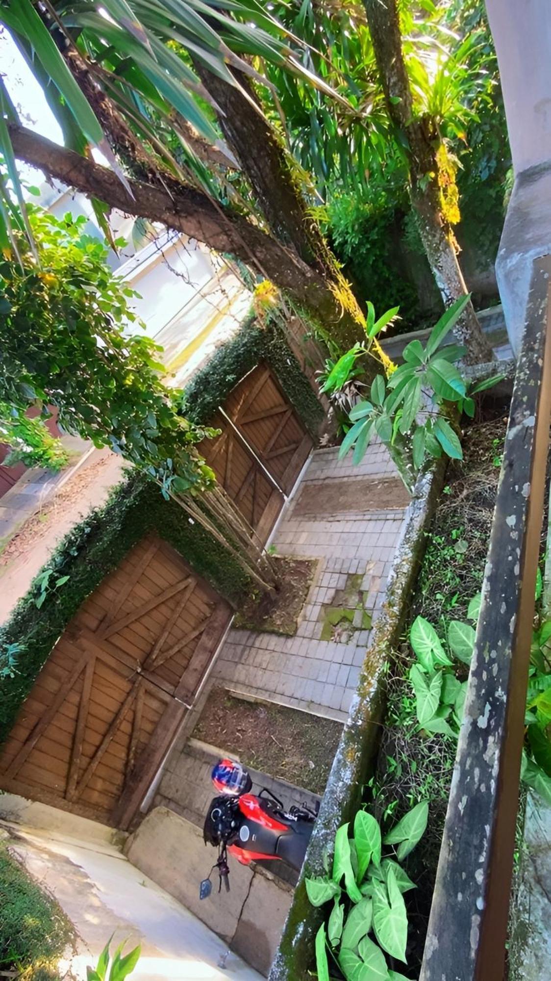 Casarao No Guaruja Com Piscina Villa Bagian luar foto