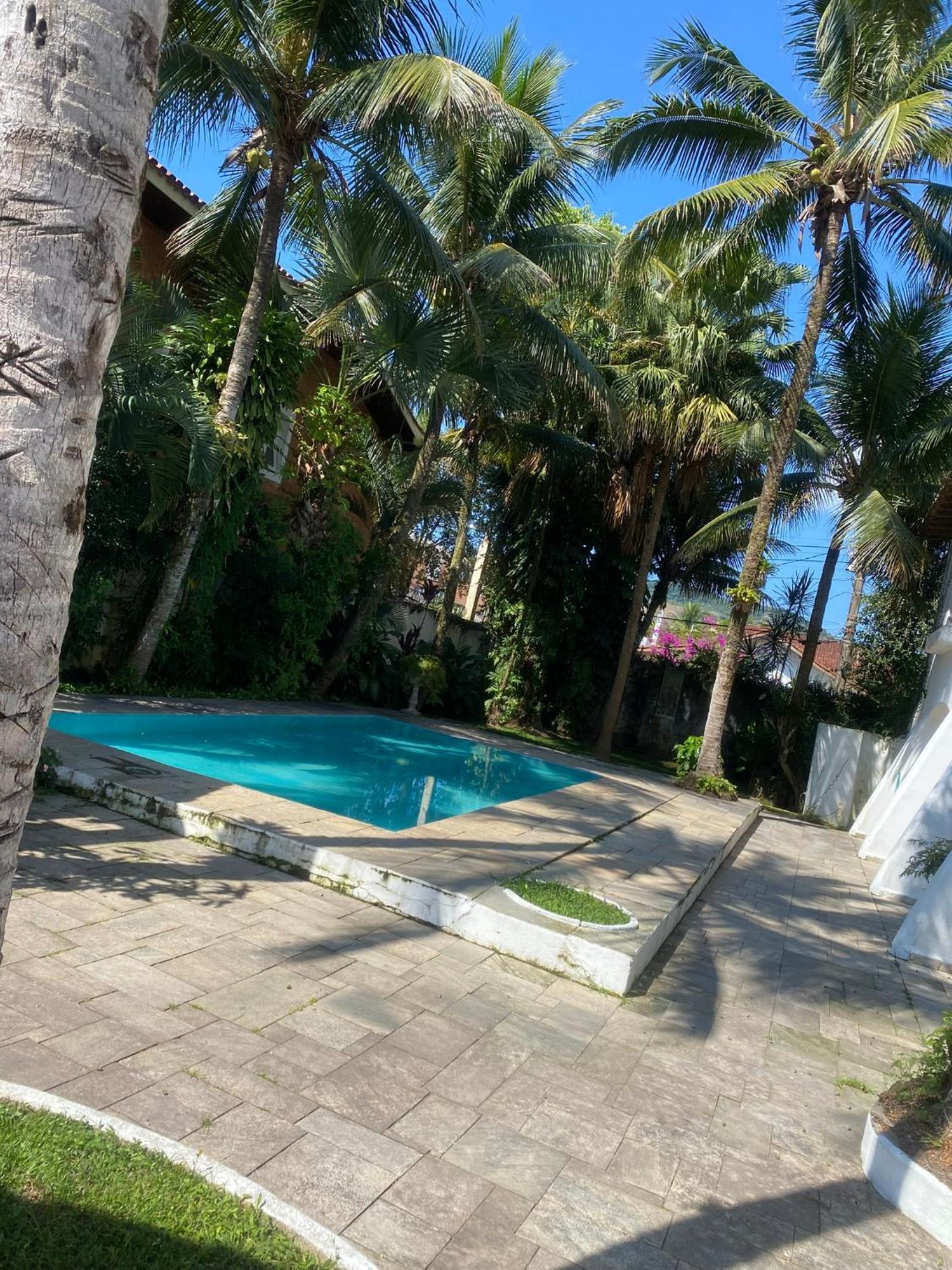 Casarao No Guaruja Com Piscina Villa Bagian luar foto